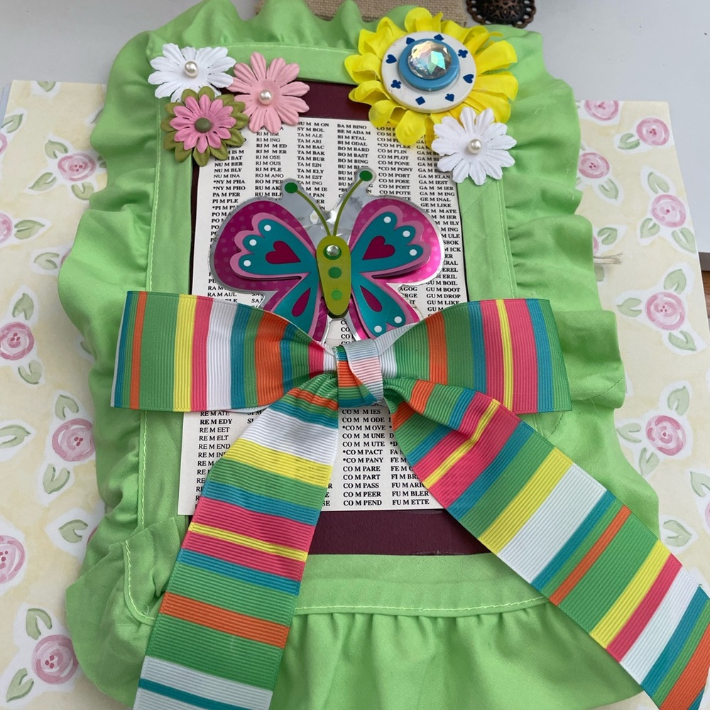 Green Journal with Ruffled Trim for creativity